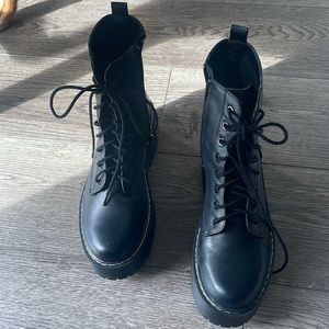 Chunky Platform boots